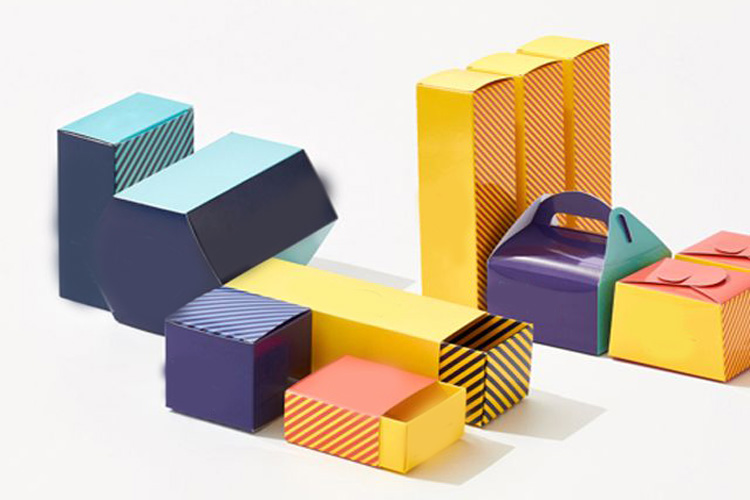 تکنیک‌های برجسته‌سازی و خدمات پس از چاپ که بسته‌بندی شما را متمایز می‌کنند